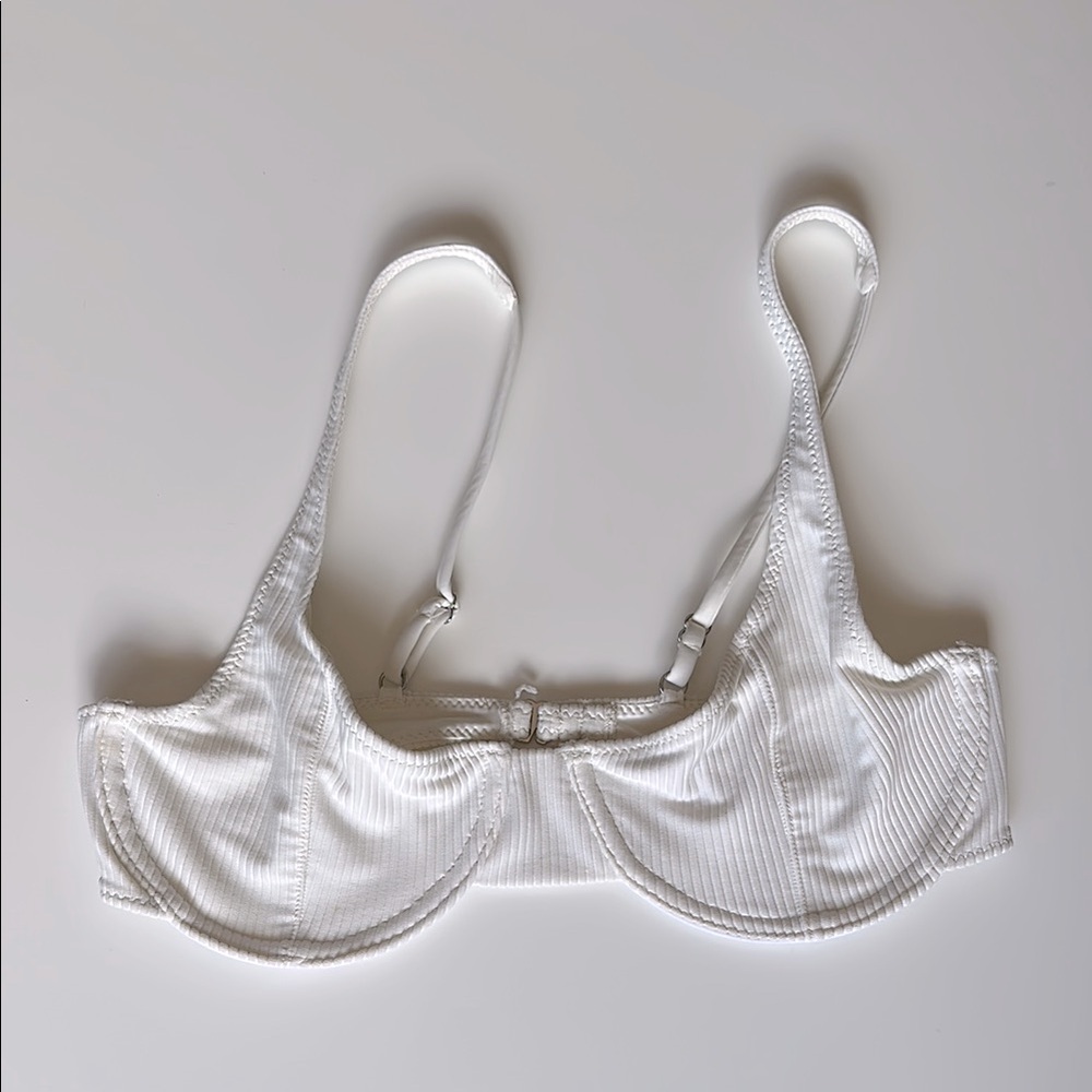 Frankie’s Bikinis Anna Underwire Top